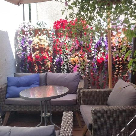 شقة Apartament Antresola Drzewna زيلونا غورا المظهر الخارجي الصورة