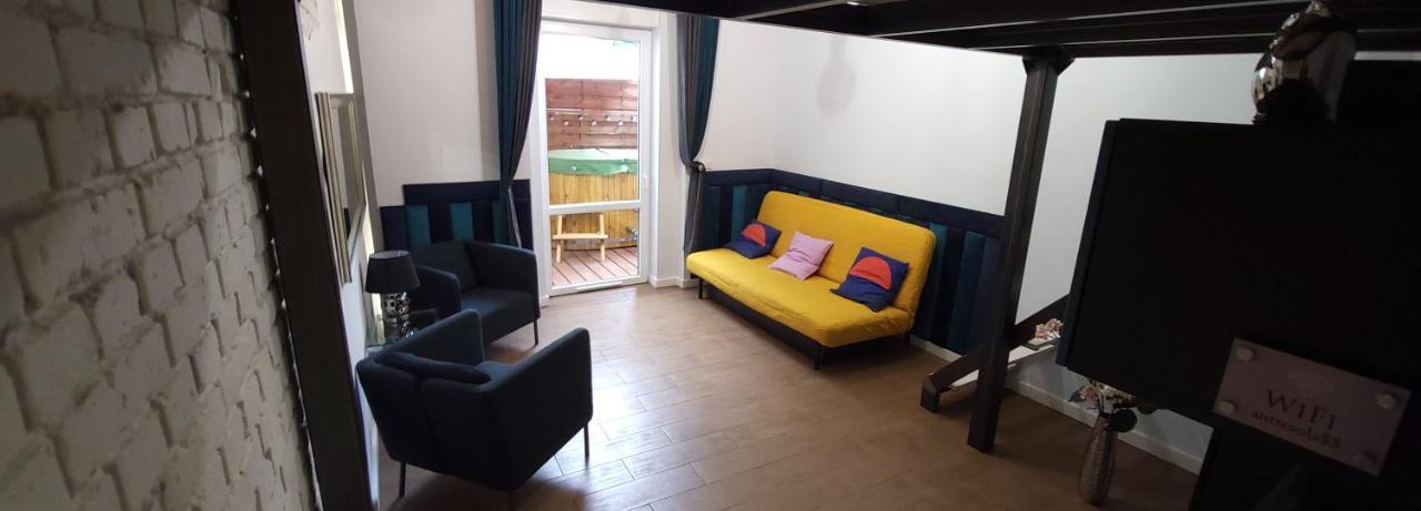 شقة Apartament Antresola Drzewna زيلونا غورا المظهر الخارجي الصورة